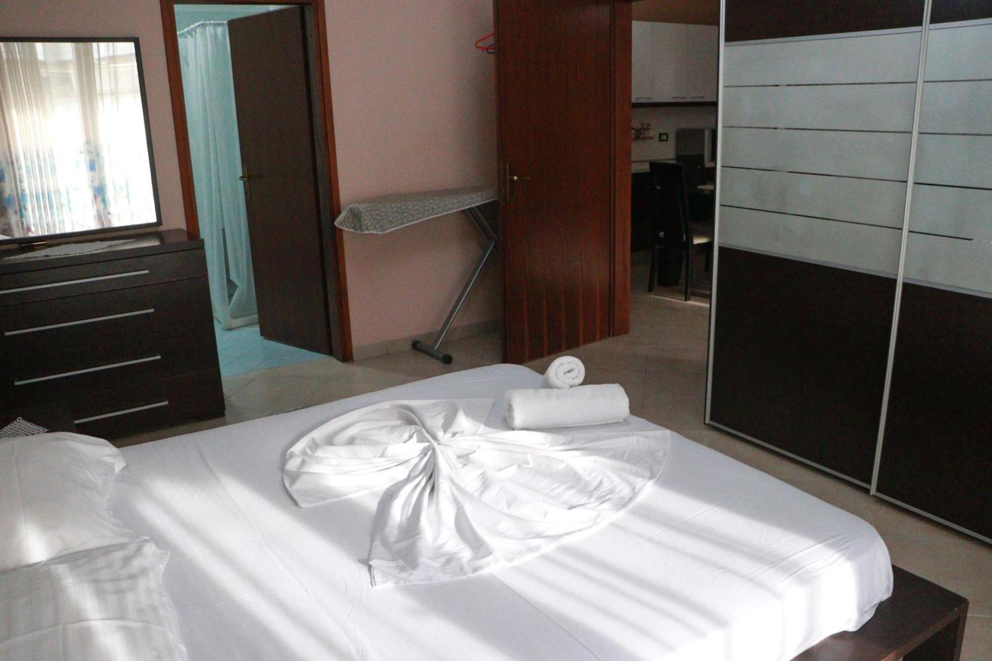 Nest&Rest Studios Тирана Экстерьер фото